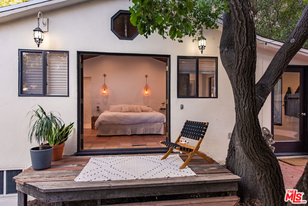 1362 Old Topanga Canyon Road - Photo 18
