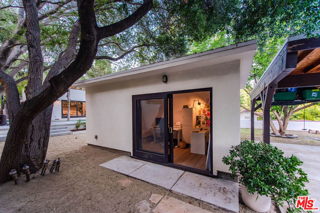 1362 Old Topanga Canyon Road - Photo 33