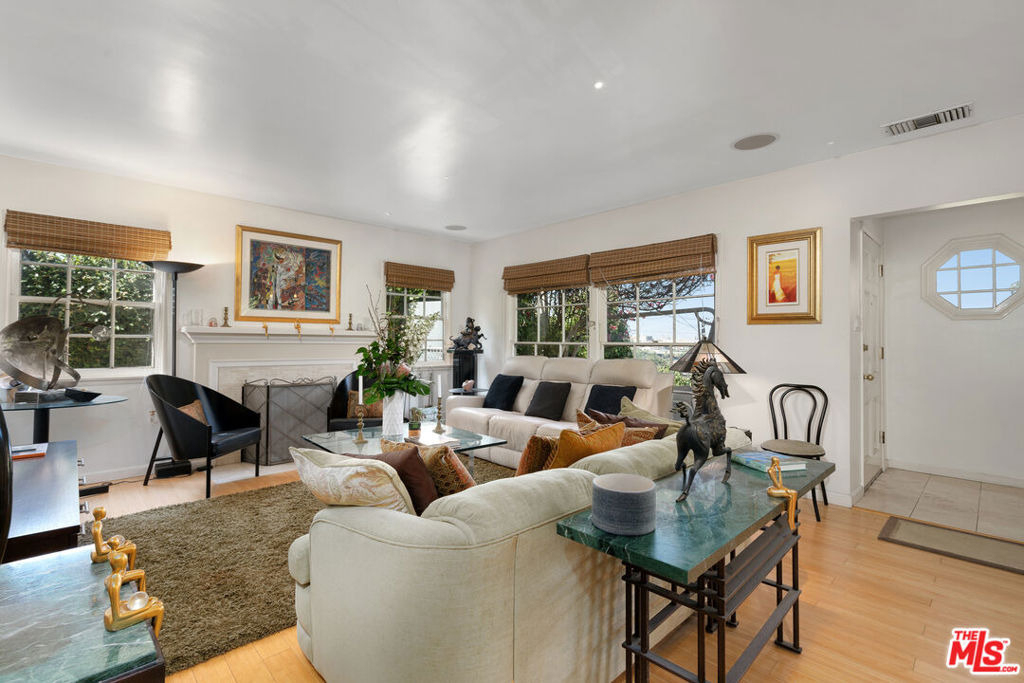 3331 Bennett Drive - Photo 9