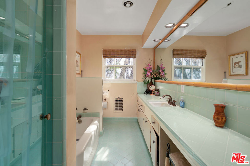 3331 Bennett Drive - Photo 19