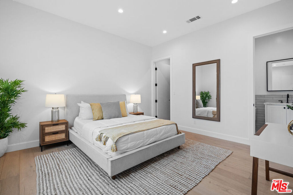 4475 Mammoth Avenue - Photo 23