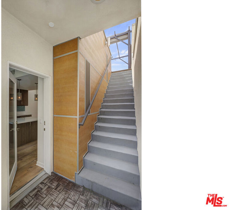 1045 Manzanita Street - Photo 31