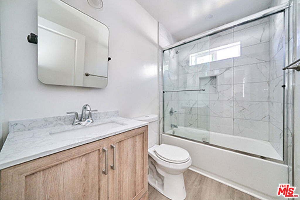 830 S Norton Avenue - Photo 10