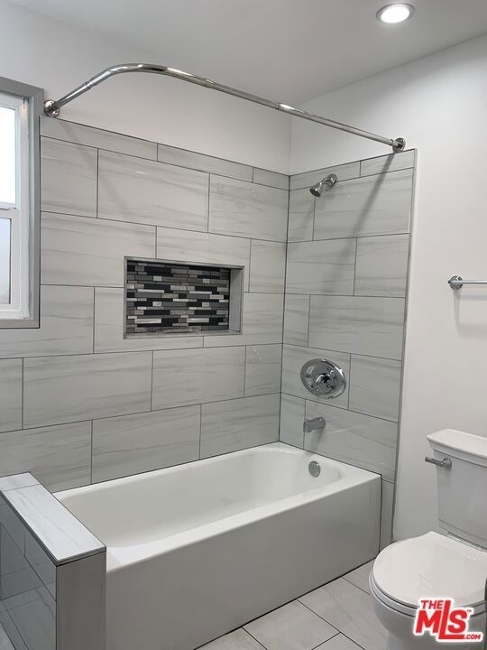 1416 W 46th Street - Photo 6