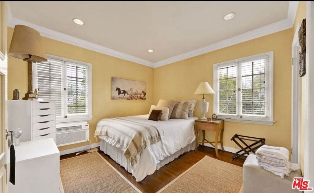 634 N Highland Avenue - Photo 19