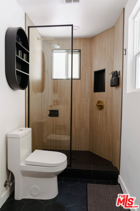 2209 N Gower Street - Photo 25