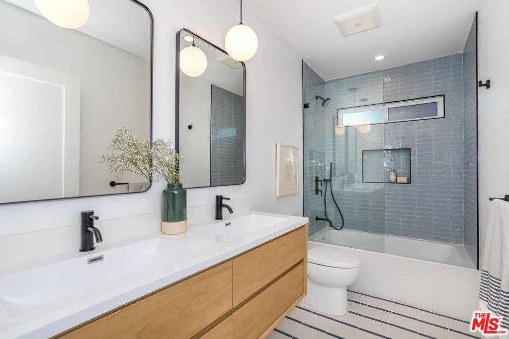 3941 Buckingham Road - Photo 7