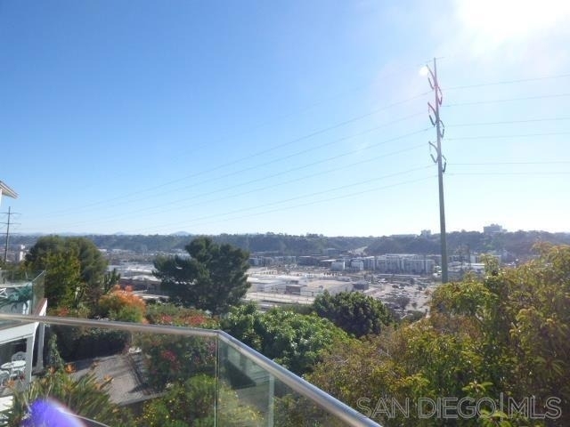 6743 Fashion Hills Blvd - Photo 25