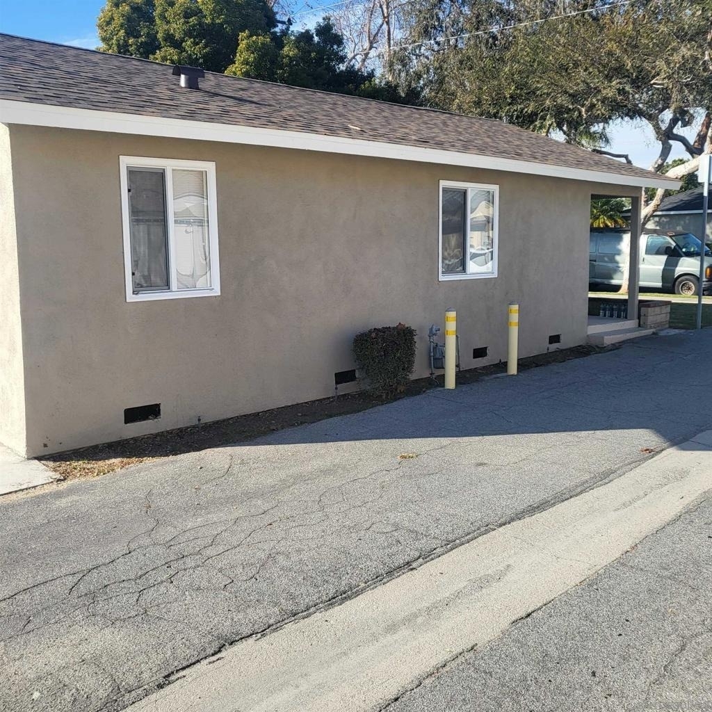 9344 Maple Street - Photo 1