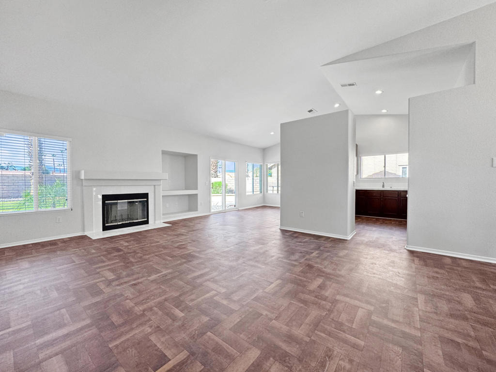 78720 W Harland Drive - Photo 1