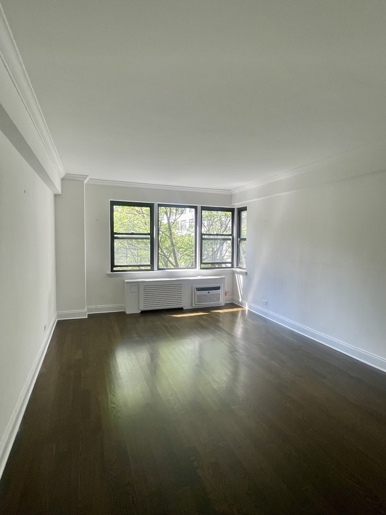 Beekman Place - Photo 8