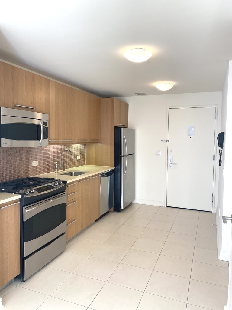 400 West 63rd Street - Photo 0