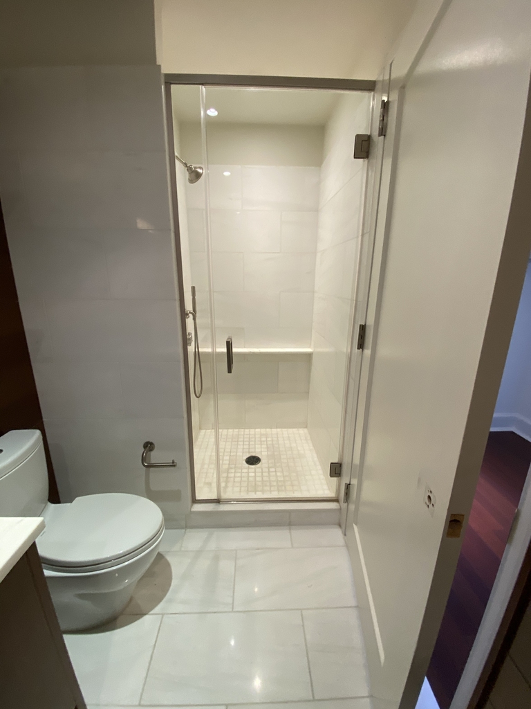 60 Riverside Boulevard - Photo 10