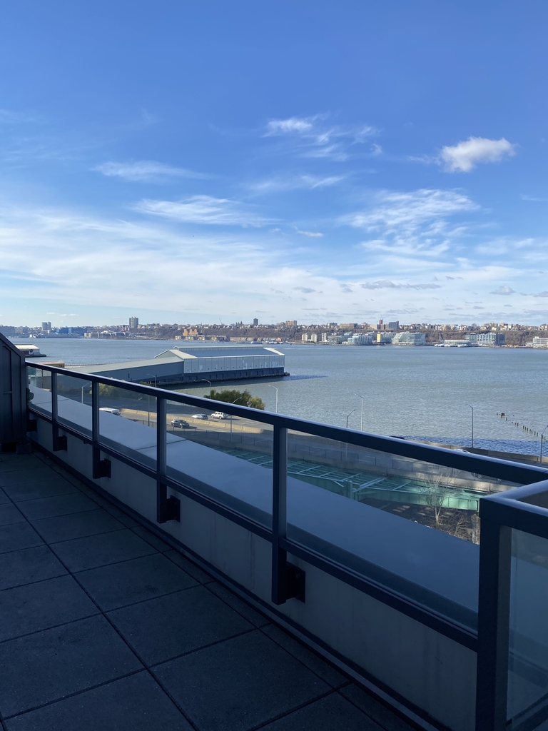 60 Riverside Boulevard - Photo 13