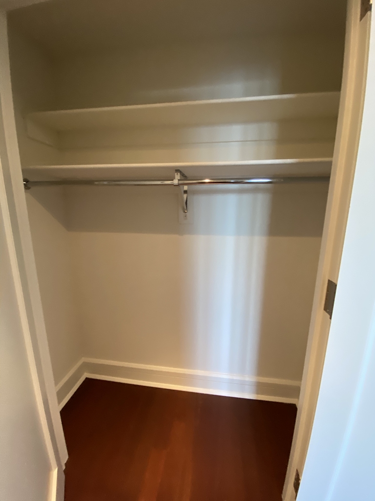 60 Riverside Boulevard - Photo 12