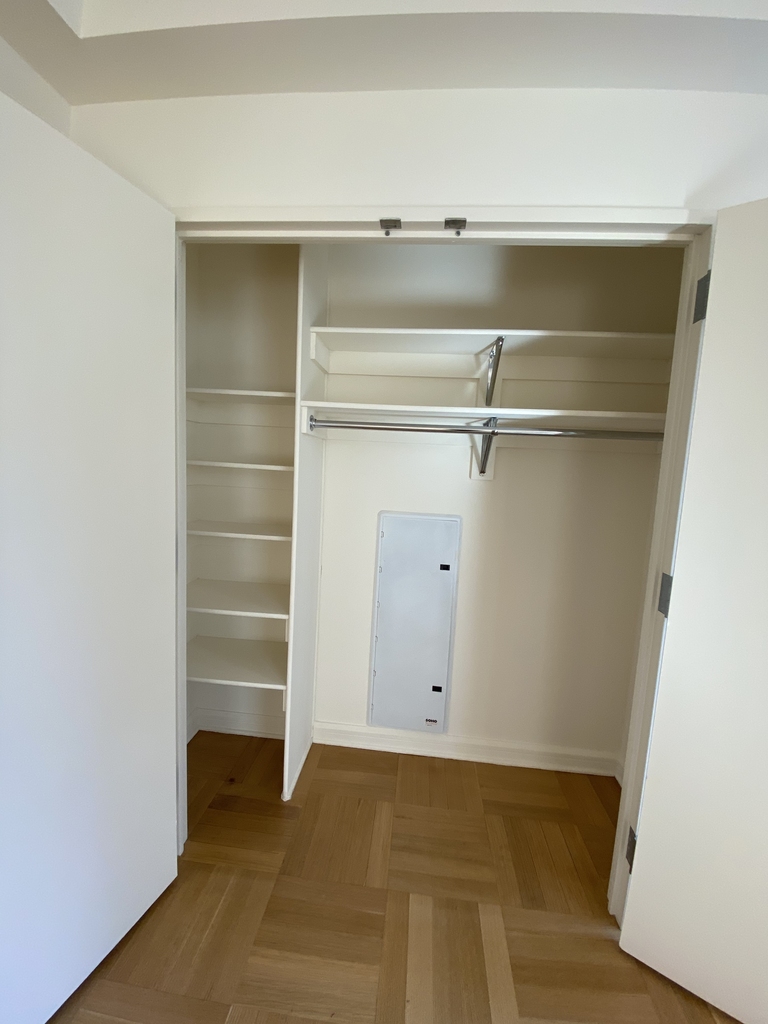 400 West 63rd Street - Photo 2