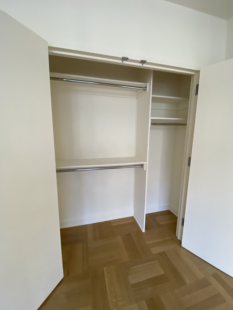 400 West 63rd Street - Photo 4