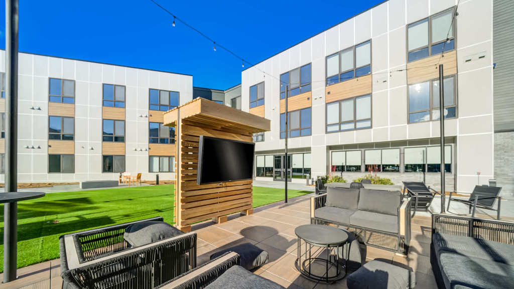 655 Washington Street - Photo 40