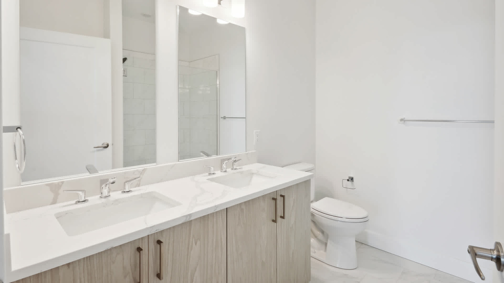 655 Washington Street - Photo 22