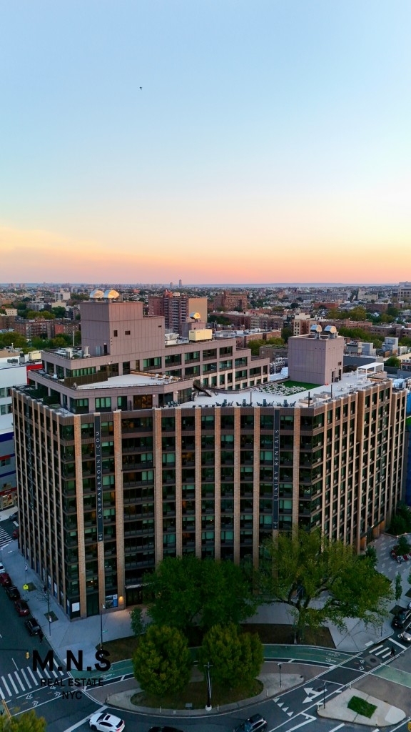 Ocean Parkway - Photo 19