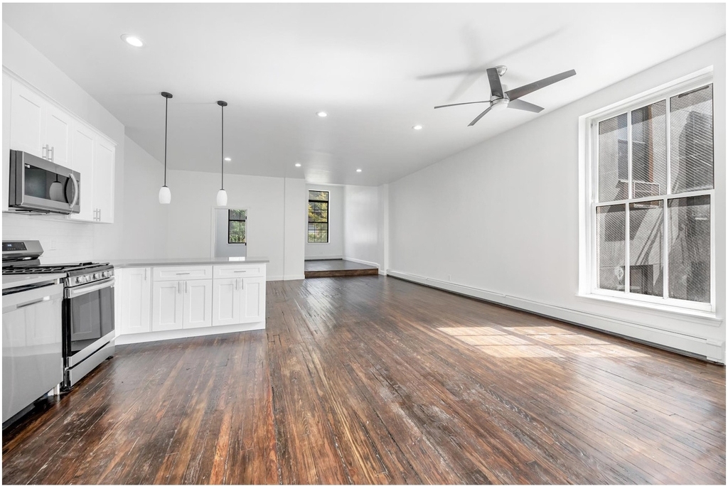 30 Saint Felix St - Photo 3