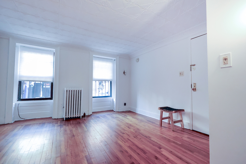 182 Garfield Pl - Photo 0