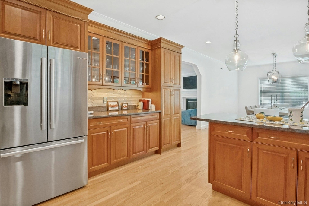 575 Washington Avenue - Photo 17