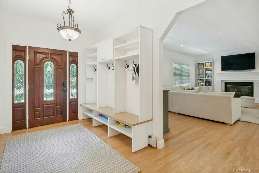 575 Washington Avenue - Photo 3