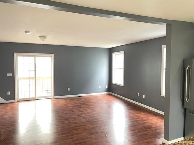 10 State Street - Photo 1