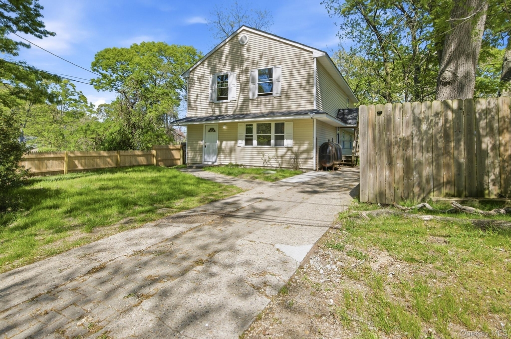 7 Rutland Road - Photo 2