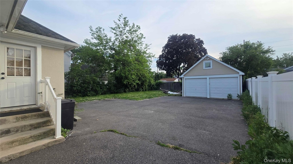 152 5th Avenue - Photo 1