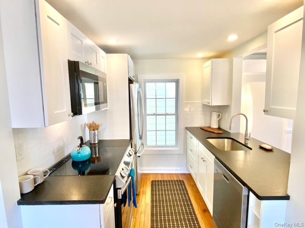 32 Oak Street - Photo 7
