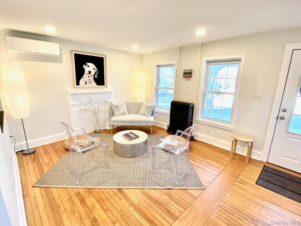 32 Oak Street - Photo 4