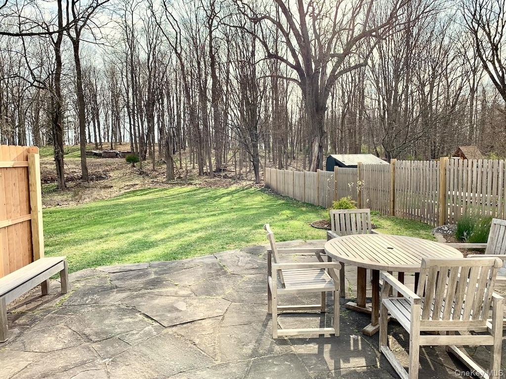 32 Oak Street - Photo 1