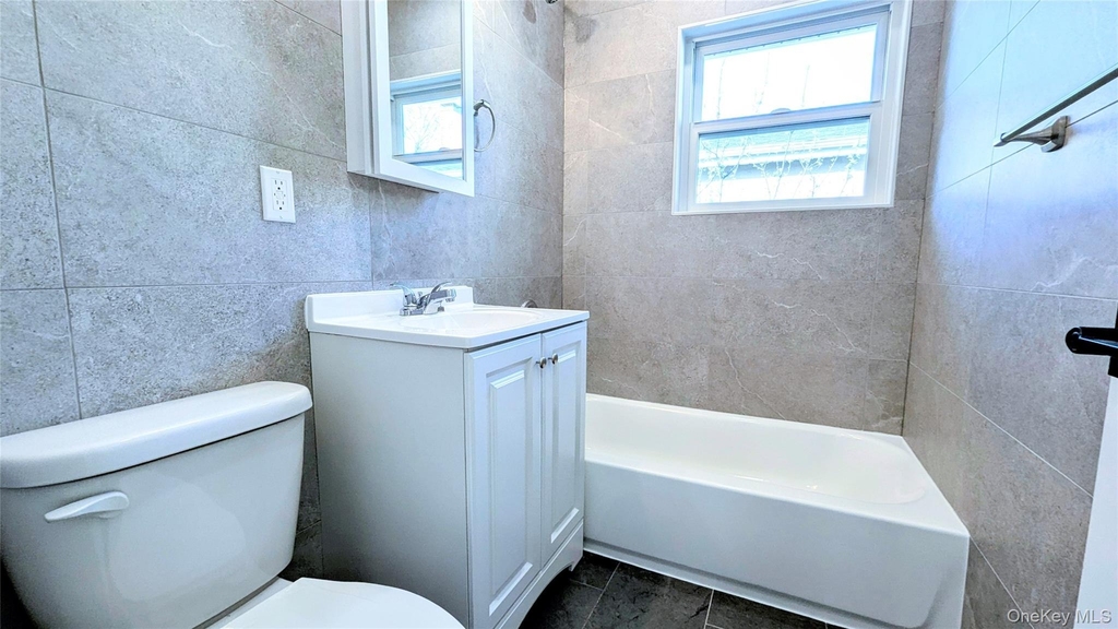 43 Yennicock Avenue - Photo 10