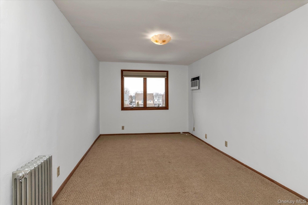23 Thompson Place - Photo 5
