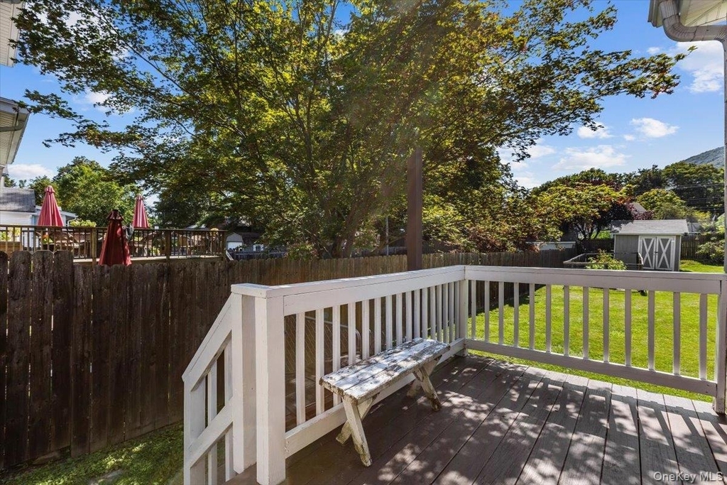 13-15 Cherry Avenue - Photo 19