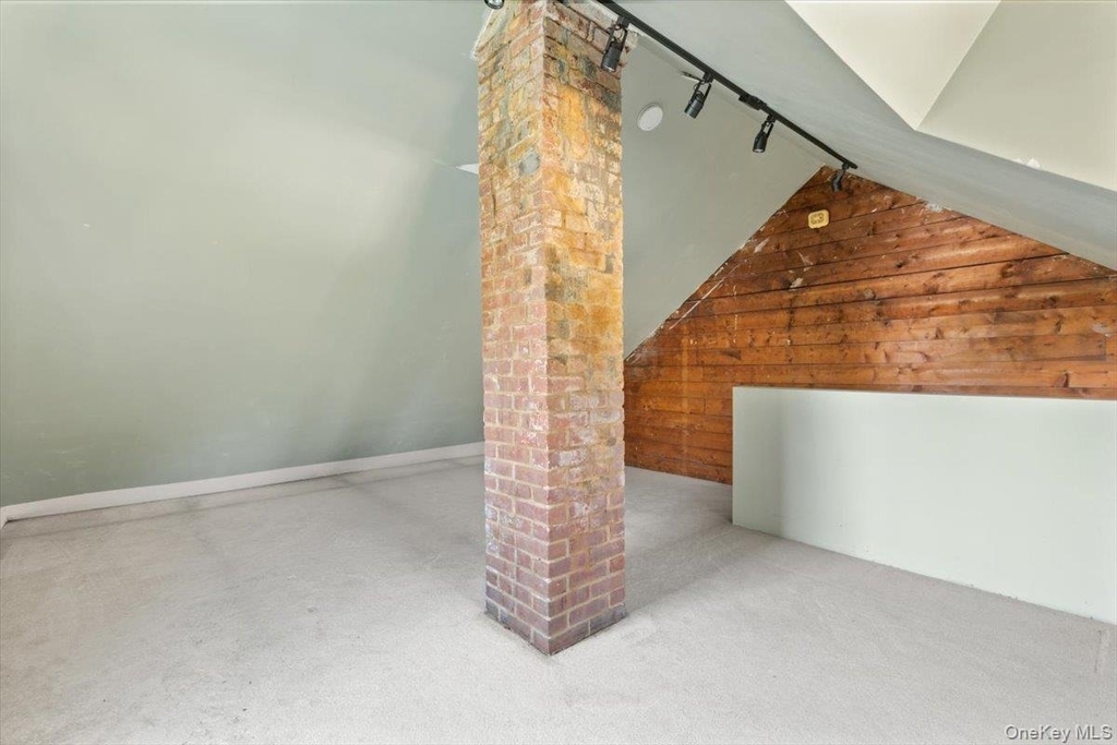 13-15 Cherry Avenue - Photo 16