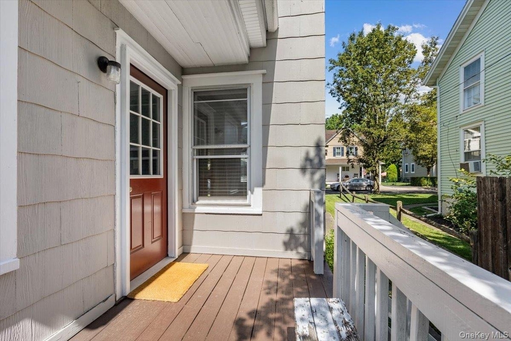 13-15 Cherry Avenue - Photo 18