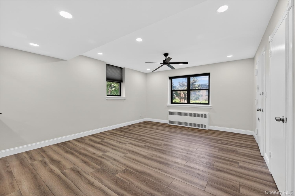 319 Main Street - Photo 3