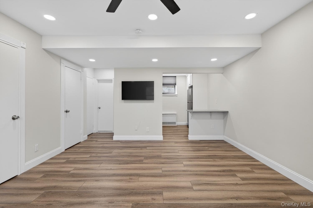 319 Main Street - Photo 10