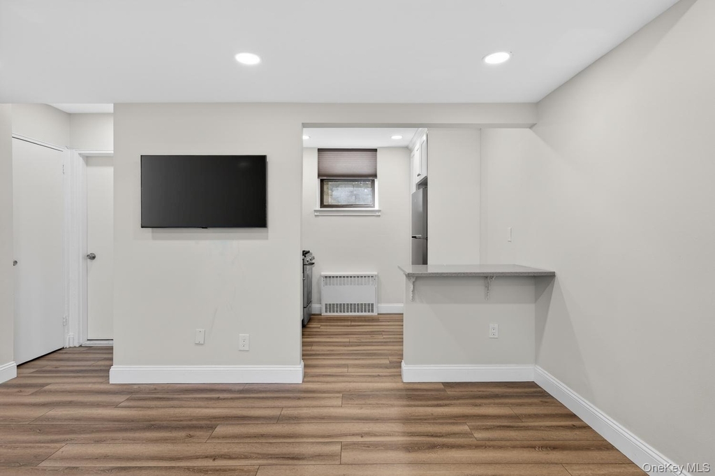319 Main Street - Photo 9