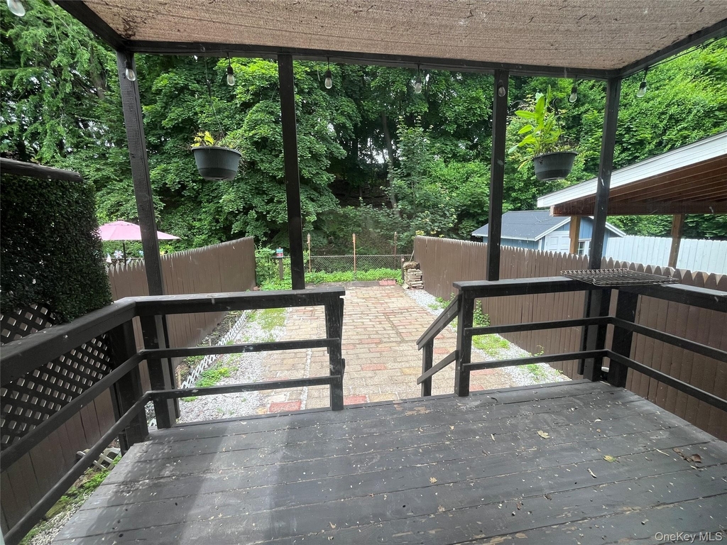 156 Coolidge Street - Photo 6