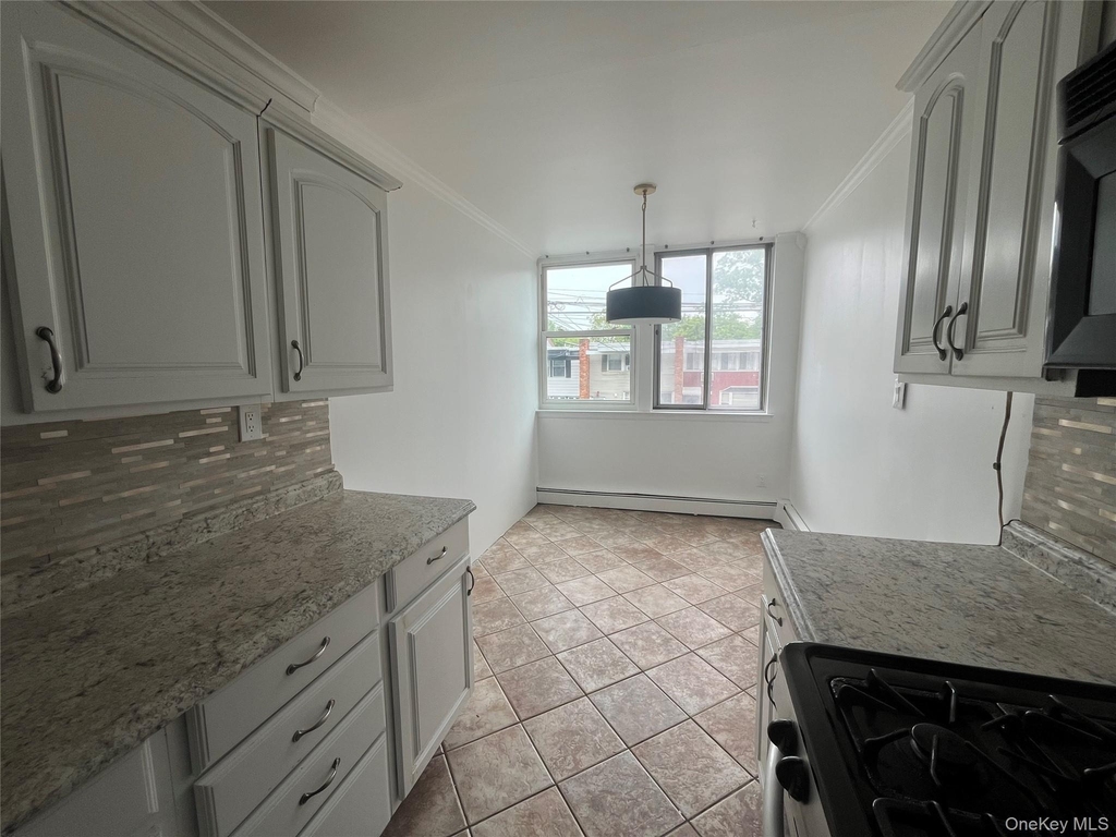 156 Coolidge Street - Photo 4