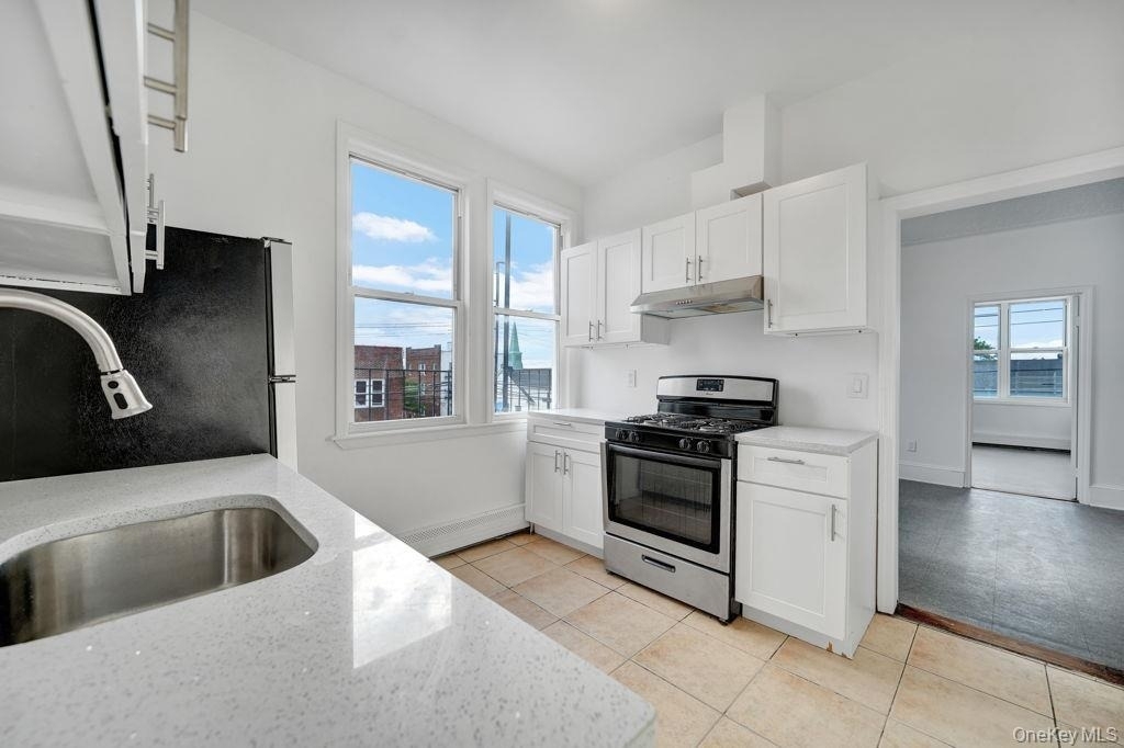 10104 32nd Avenue - Photo 2