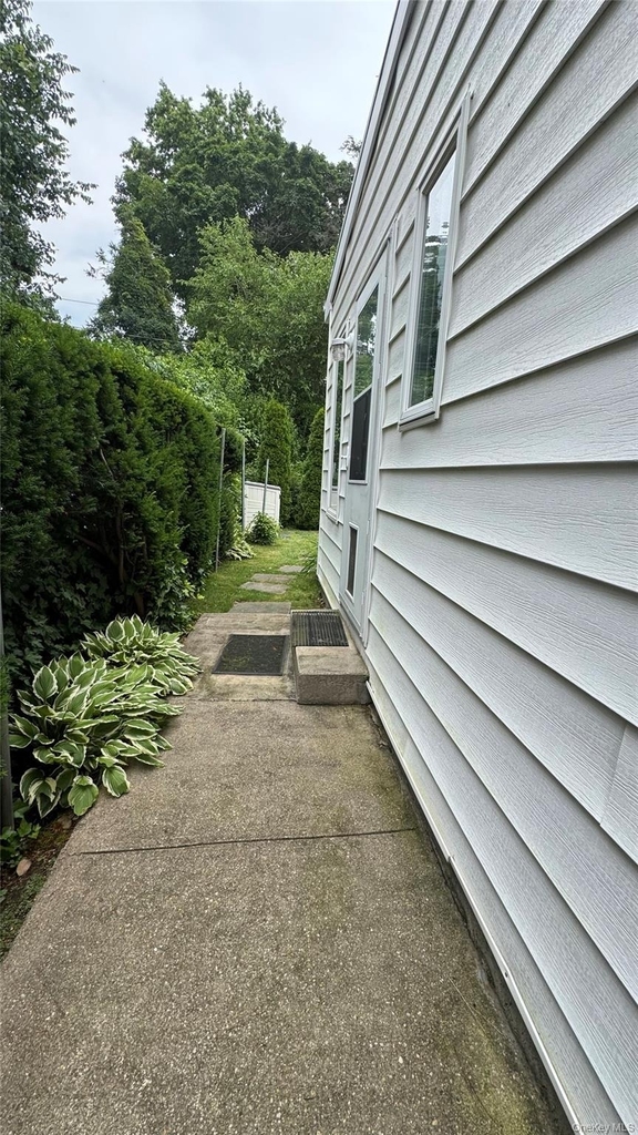 22 Bayview Court - Photo 3