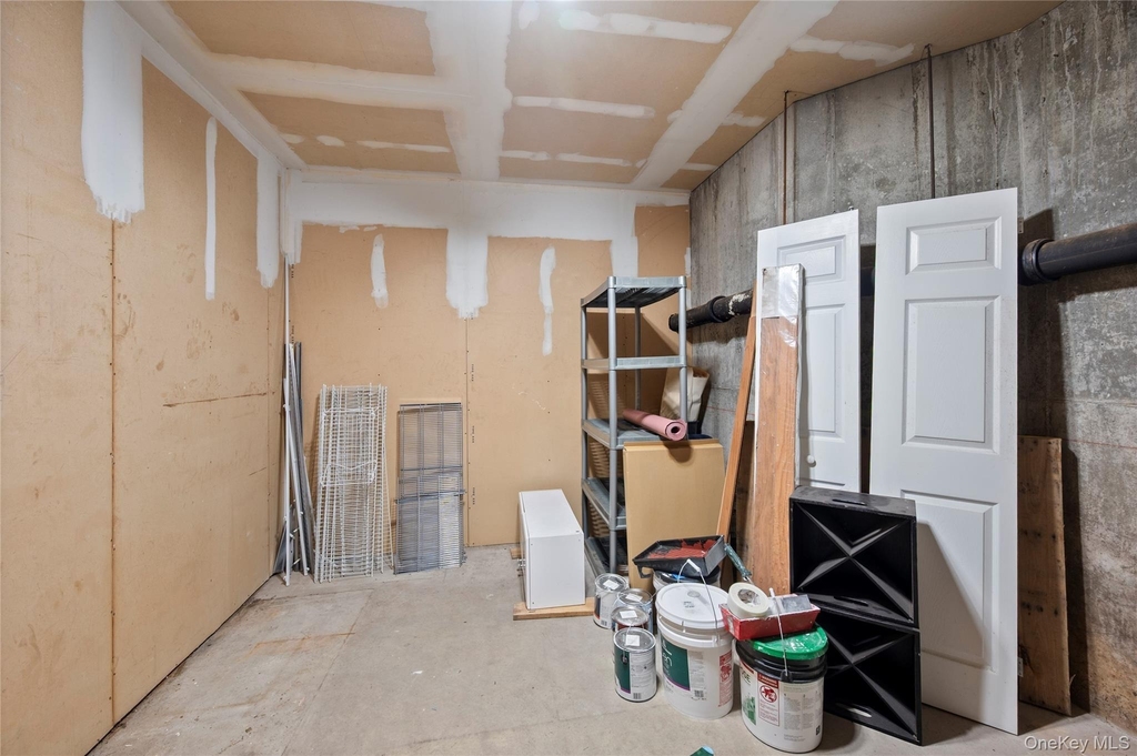 50 Dekalb Avenue - Photo 17