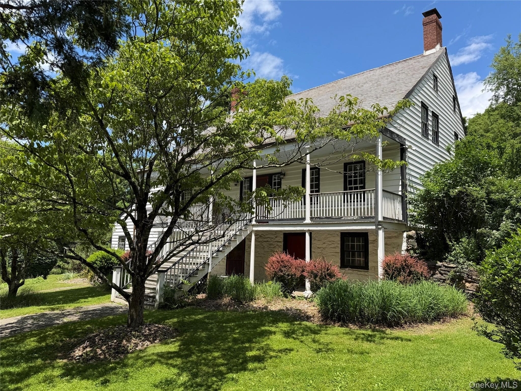 15 Inningwood Road - Photo 1