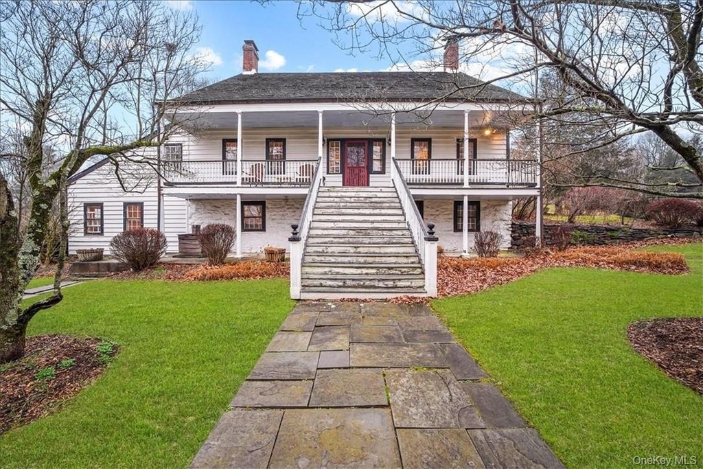 15 Inningwood Road - Photo 0