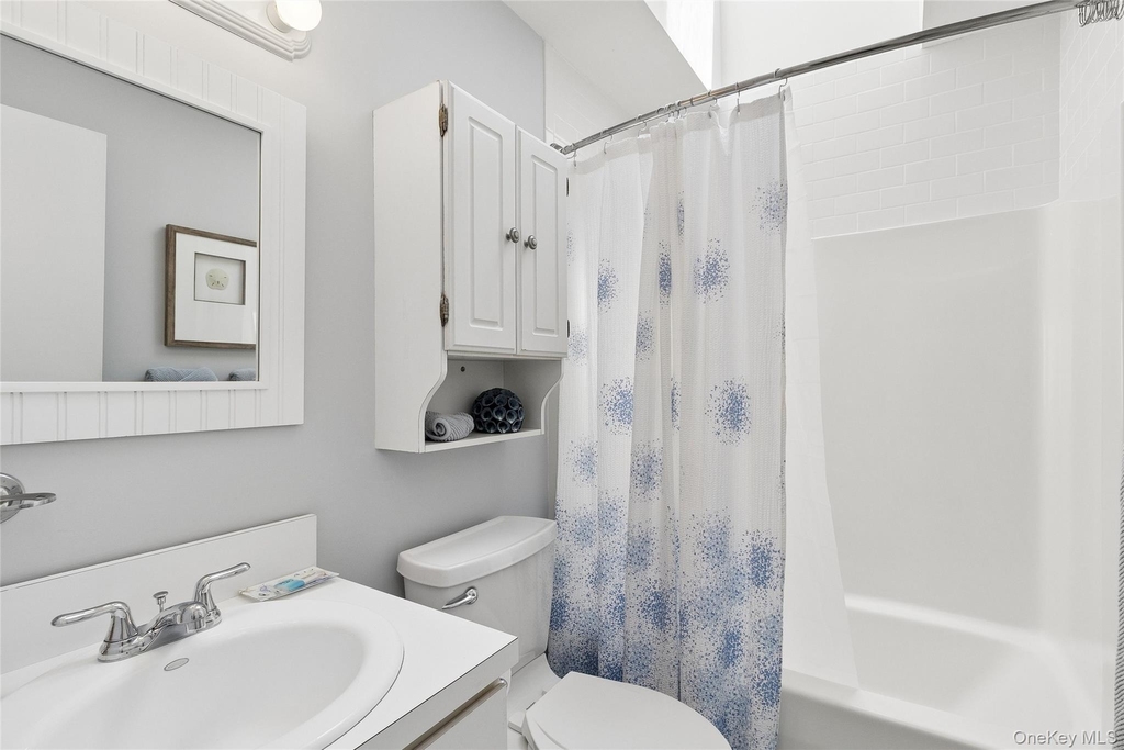 7 Eileen Circle - Photo 9